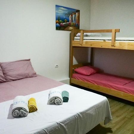 Hotel Saint Tropez Durres Bisht Kamez Zewnętrze zdjęcie