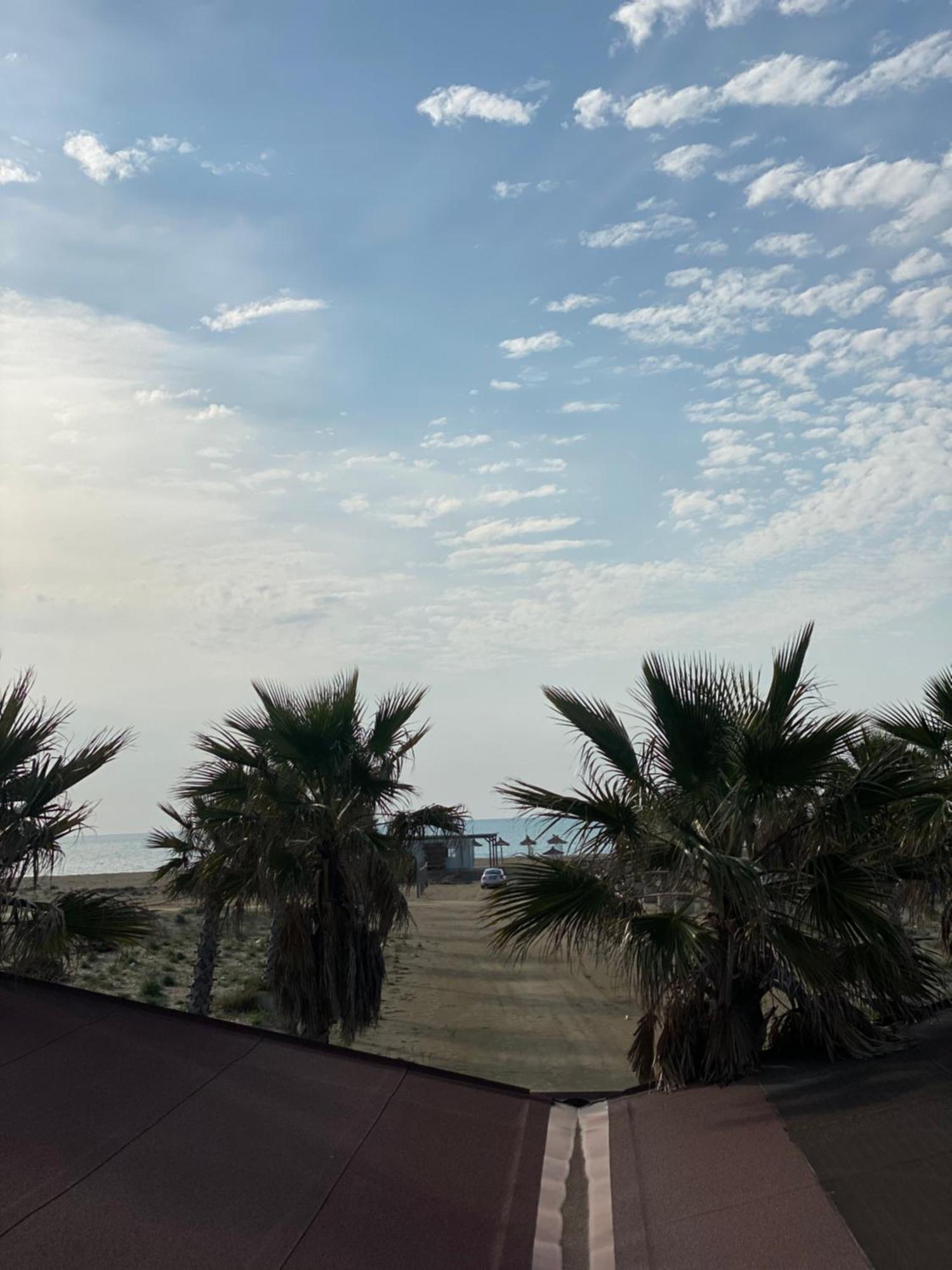 Hotel Saint Tropez Durres Bisht Kamez Zewnętrze zdjęcie